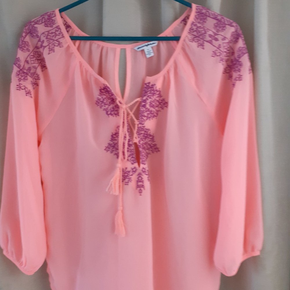 American Eagle Outfitters top